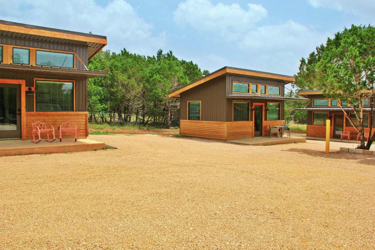 Green Acres Cottages - Fredericksburg Suite Wimberley Exterior photo